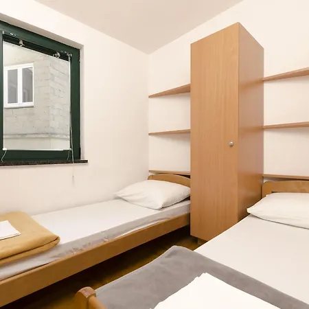 Apartment Mirko