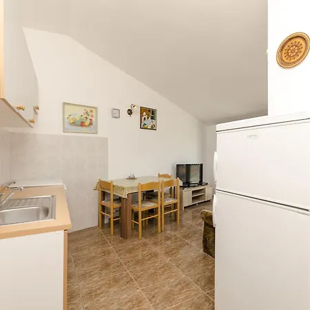 Mirko Apartament